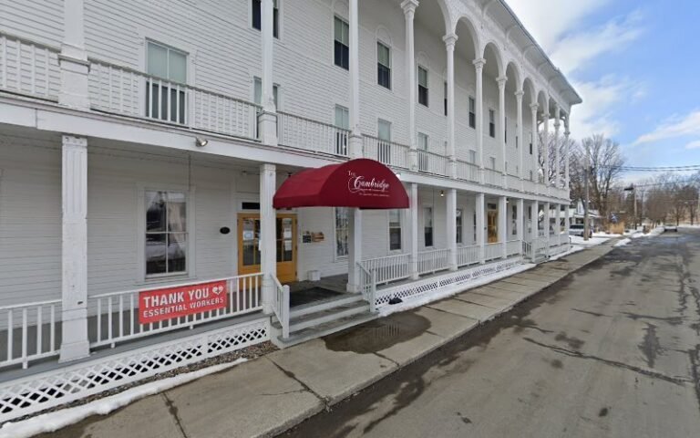 12413 9ac23750b672 768x480