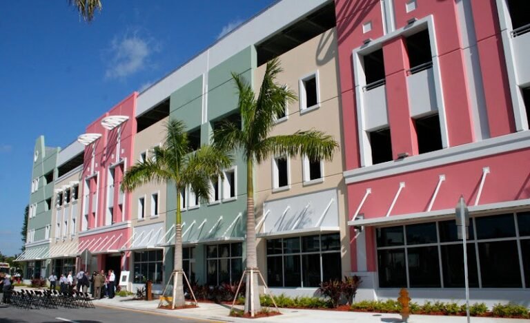 1453 e15bbc20e549 768x469