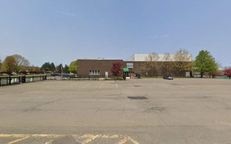 15937 9b047a0d09a5 768x480